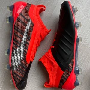 Brand new, in box, PUMA One soccer boots